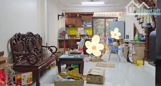 Cho thuê nhà ngõ ôtô khu đô thị Ao Sào Thịnh Liệt Hoàng Mai 74m x 4 tầng, giá 20tr/tháng