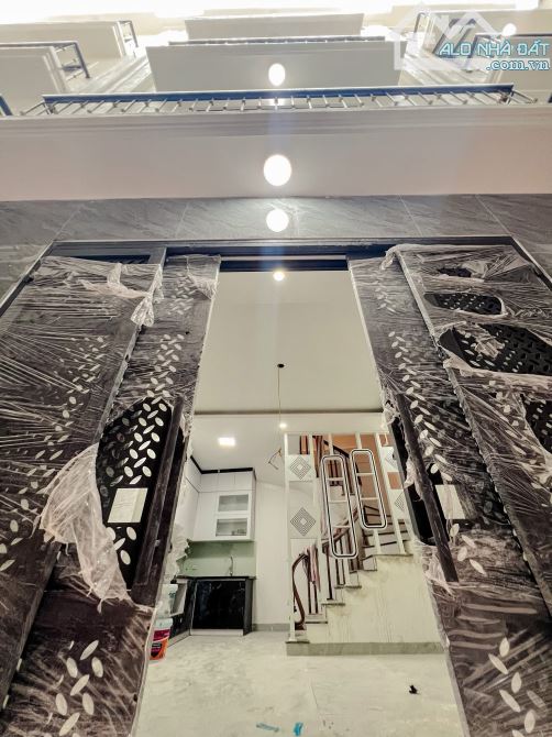 🚨 SIÊU HIẾM – NHÀ ĐẸP MINH KHAI – 30M² x 5 TẦNG – NGÕ NÔNG GẦN PHỐ – GIÁ CHỈ 7,2 TỶ! 🚨