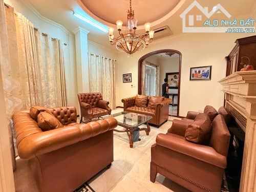 BIỆT THỰ LÔ GÓC KHU ĐÔ THỊ MỚI CẦU GIẤY