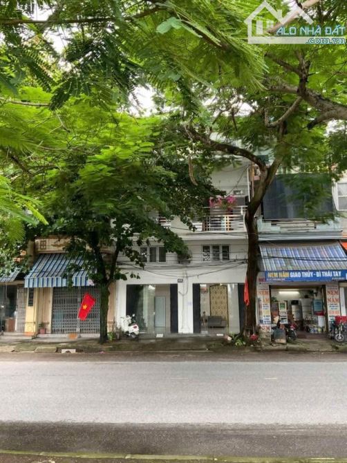 BÁN NHÀ MẶT ĐƯỜNG TRẦN NHÂN TÔNG