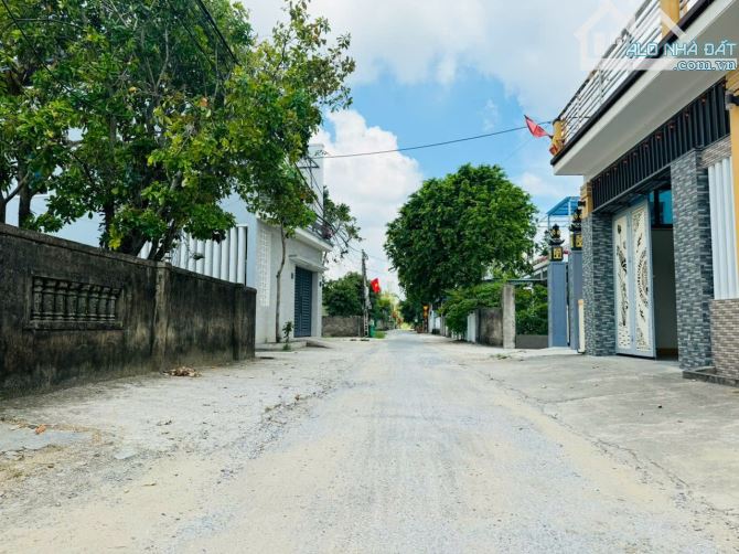Đất xã Nghi Xuân cũ, gần ủy ban. Lô góc đường 6m 114m2 chỉ 1 tỷ 8xx.