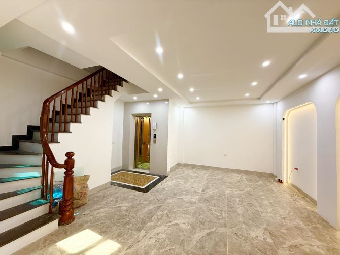 Nguyễn Viết Xuân, Thanh Xuân, nhà 7 tầng xây mới, thanh máy, gara oto, kinh doanh, 17.3 tỷ