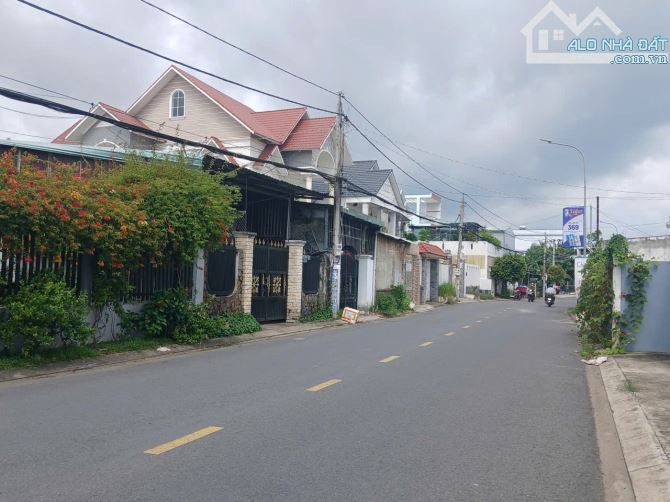 Cơ hội sở hữu nhà MẶT TIỀN Trần Ngọc Giải, P6, TP Mỹ Tho. Đoạn gần Nguyễn Thị Thập QL60.