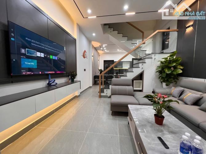 🏡 NHÀ LIÊN KẾ CAO CẤP – KQH TRẦN ANH TÔNG, P8 - 10.2 TỶ