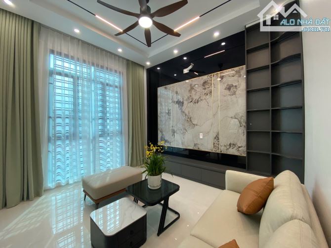 CẦN CHUYỂN NHƯỢNG NHÀ ĐỘC LẬP VĨNH CÁT - THIÊN LÔI - vĩnh niệm lê chân hải phòng