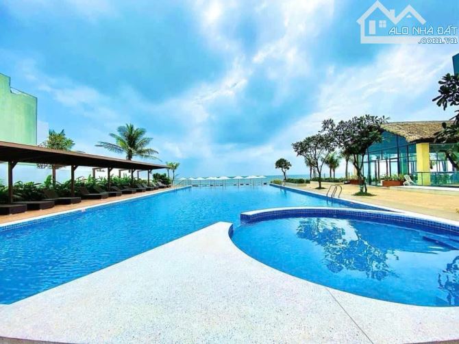 Chính chủ bán CH 88 m2 mặt tiền biển bãi sau Vũng Tàu (khu biệt lập)