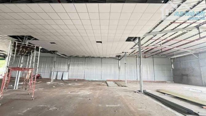 *Cho thuê kho*2500m2 gần Q.L 1A, Linh Trung, Quận Thủ Đức