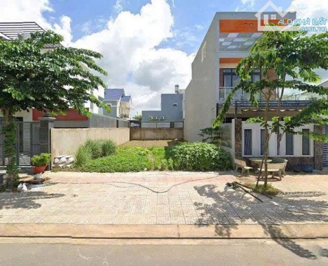 Nóng!!! Chủ cần bán 1 lô TĐC Lộc An Bình Sơn 125m2, đối diện CHỢ, giá siêu hấp dẫn 1tỷ850.