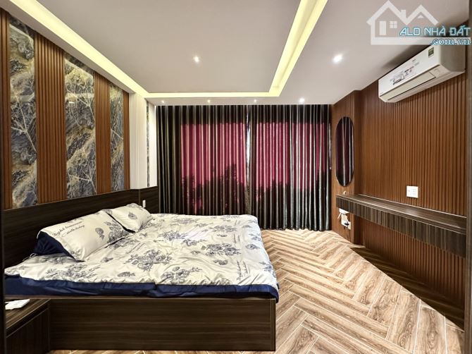 GÒ VẤP - NHÀ MỚI ĐẸP, HẺM Ô TÔ TỚI NHÀ - 4 TẦNG, 2 PHÒNG NGỦ MASTER, TẶNG FULL NỘI THẤT!