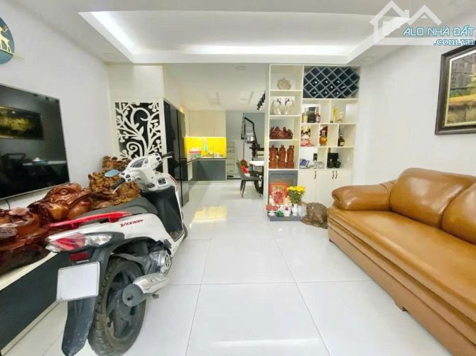MẶT TIỀN TÂN KHAI – PHƯỜNG 4, TÂN BÌNH – 47M² (4,35m x 10m) –3 TẦNG -  11,5 TỶ TL