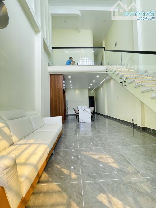 Bán nhà mới Q12 thạnh lộc 40 gần Hà Huy Giáp, 73m² (nở hậu) Chỉ 4.15 tỷ.