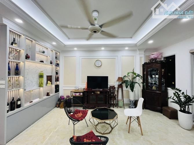 CẦN BÁN NHÀ DOÃN KẾ THIỆN CẦU GIẤY 35m2, 6 TẦNG MẶT TIỀN 5,3m GIÁ  11.8 TỶ