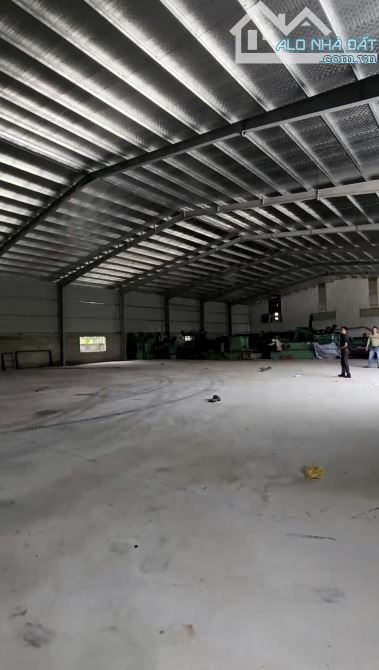Cho thuê kho xưởng 1000m2, mặt tiền TL824, Lương Bình, Bến Lức, Long An