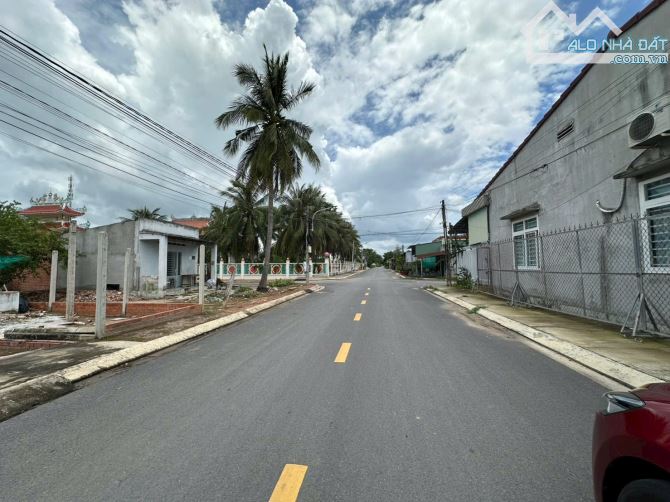 Cần bán 11 x 17 hẻm 86 Trần Phú, Hoà Thành, Tây Ninh