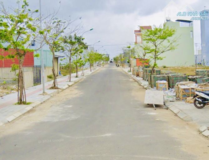 BÁN ĐẤT MẶT TIỀN PHAN HUỲNH ĐIỂU - HOÀ QUÝ - 123m2 - MT 5m - ĐƯỜNG 7m5 - 5ty99.
