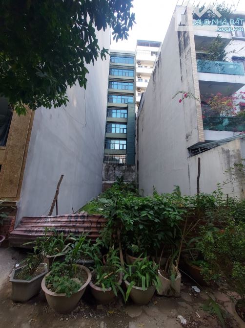 Cần Bán Gấp Mảnh Đất 120m2 MT6m KĐ Giá Yên Xá Tân Triều Phân Lô Voả Hè KD Văn Phòng Tốt.