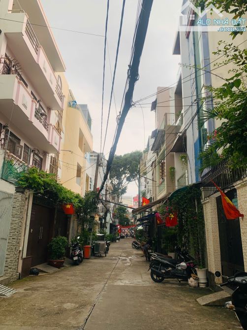 5 TẦNG HXH NGUYỄN TRÃI Q5 – 10m RA ĐƯỜNG LỚN - 45m2 - NỞ HẬU - CHỈ 9.x TỶ