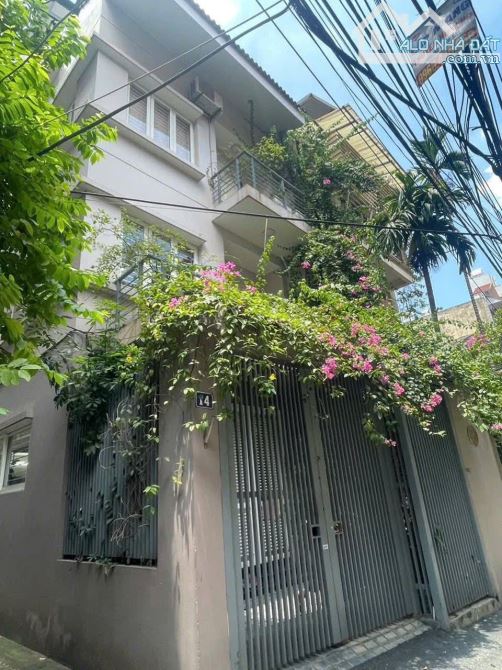 Phân Lô, Biệt Thự Phố Nguyễn Sơn, Bồ Đề, 125m2, MT6.5m, Ô Tô, Full đồ, Giá Rẻ