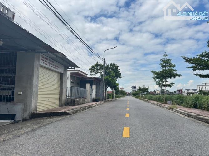 CÒN SÓT LẠI LÔ ĐẤT RẺ NHẤT THANH SƠN – KIẾN THỤY