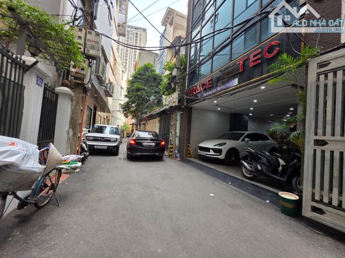 Tôi chính chủ bán nhà ngõ ôtô tránh 193 Trung Kính 105m 6 tang giá 31 tỷ