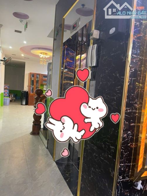 PHÙNG HƯNG, LIÊN CHIỂU, ĐÀ NẴNG, TÒA KARAOKE 5 TẦNG, ĐANG CHO THUÊ 80TR/TH THANG MÁY 20.7T