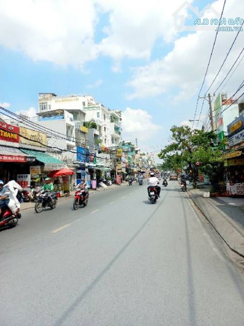 H.I.Ế.M BÁN NHÀ MẶT TIỀN KDBB ĐƯỜNG SỐ 17,GẦN CHỢ CHIỀU, NHỈNH 17 TỶ
