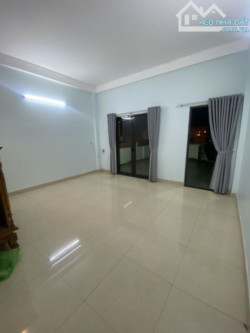Bán nhà mặt tiền Nguyễn Công Sáu , Phước Mỹ, Sơn Trà. DT 100m2, 3T, 16,3 tỷ.