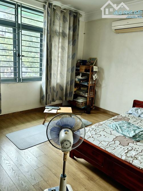 SIÊU HIÊM- NGÕ Ô TÔ – KINH DOANH ĐỈNH- 43M2,5 TẦNG, GIÁ TỐT.