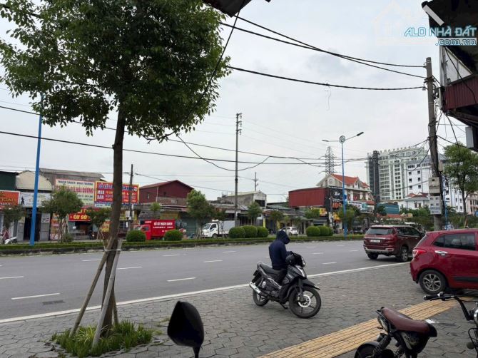 Bán lô đất 137.8m2, mặt tiền 4.65m mặt đường Nguyễn Lương Bằng, TP HD, giá cực hợp lý