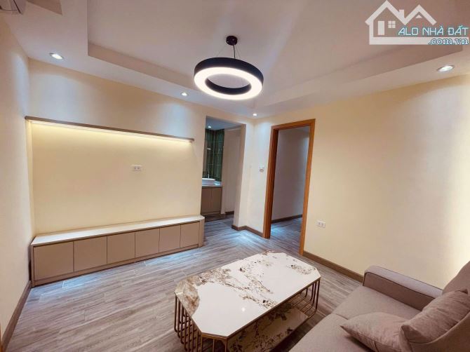 🌟HIẾM NHÀ BÁN! Chỉ 5,25 tỷ tập thể Giảng Võ_Ba Đình_T2_2 thoáng_sổ to 100m2 3pn 3wc 🌟