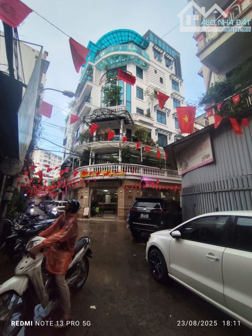 BÁN GẤP TOÀ APARTMENT TRẦN THÁI TÔNG Ô TÔ KD, 106M×9T, DT 200TR/THÁNG, MT 8M, 47.5 TỶ