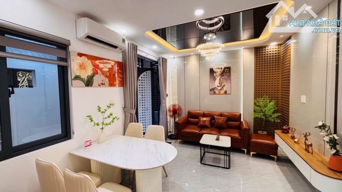NHÀ MỚI 100% - LÔ GÓC THÔNG THOÁNG - PHAN TÂY HỒ - PN - 2 TẦNG - 3PN - 48M2 - NHỈNH 5 TỶ