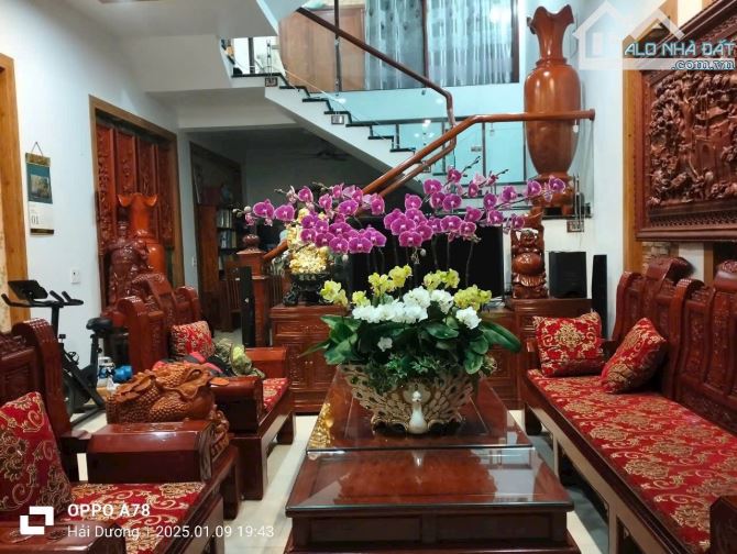 Bán căn nhà 3 tầng ngõ phố Canh Nông 2, TP Hải Dương, 56.8m2, mt 5.06m, 3 ngủ, chỉ 3.3x tỷ