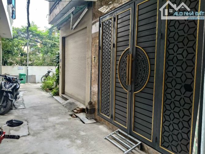 Bán Nhà Phạm Văn Đồng - Hoàng Quốc Việt - 5 Tầng - Khép Kín - Dòng Tiền - 36m - Nhỉnh 8tỷ