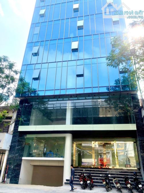 🏢 SIÊU PHẨM - BÁN NHÀ MP NGUYỄN VĂN HUYÊN - CẦU GIẤY - 188M2 - 10T - DT 400TR/TH - 179 TỶ