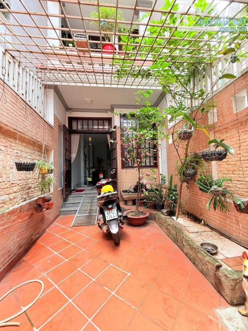 PHÚ NHUẬN, CÁCH MT PHAN ĐĂNG LƯU 1 CĂN, HXH, 106M2, 5 TẦNG BTCT, NỞ HẬU TÀI LỘC  CHỈ 16.7T