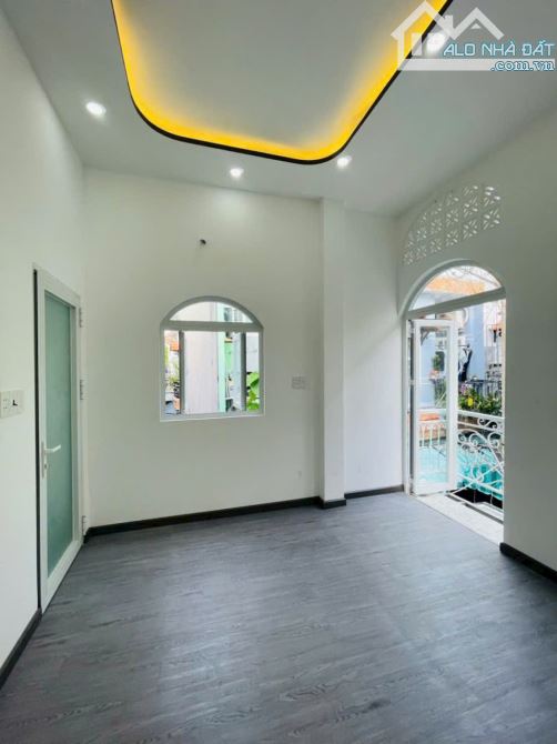Bán nhà đẹp hẻm 2074 Huỳnh Tấn Phát, NB, DT 3,5 x9m, 1 lầu. Giá 1,99 tỷ - 10