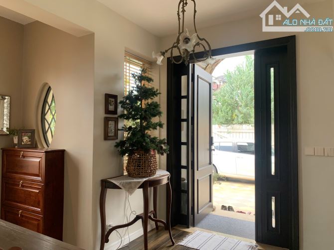 Biệt thự VIP 3 mặt tiền phong cách Châu Âu Trần Quang Khải - P8 -  25.5 tỷ - 10