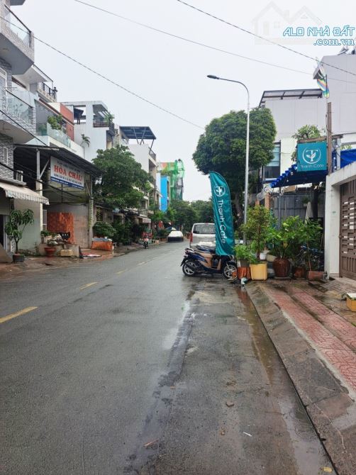 BÁN NHÀ MẶT TIỀN BÀN CỜ KHU TÔ HIỆU - 76M2 (4.2x18) 5 TẦNG XÂY TÂM HUYẾT - ĐƯỜNG 12M - 11