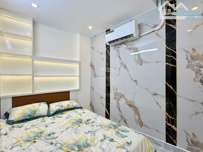 Nhà Gò Vấp hẻm xe tải 2 tầng 3 phòng ngủ 45m2 giá 5,48 tỷ đường Lê Văn Thọ Phường 9 - 11
