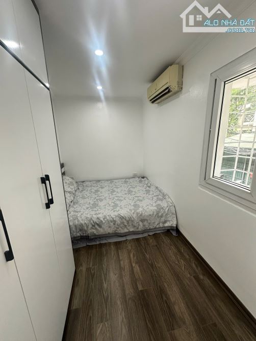 TẬP THỂ TRUNG TÂM ĐỐNG ĐA-86M-LÔ GÓC- 3PHÒNG NGỦ-TẦNG 2-CỨU HOẢ ĐỔ CỬA-5TỶ 6 - 11