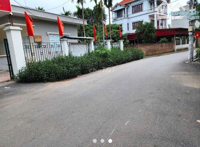 💕ĐẦU TƯ ĐỘC LẬP CỰ KHỐI LB, DT172M2, MT10M, ÔTÔ ĐỖ CỬA, TỌA ĐỘ VÀNG, KINH DOANH,GIÁ 12.XT - 1