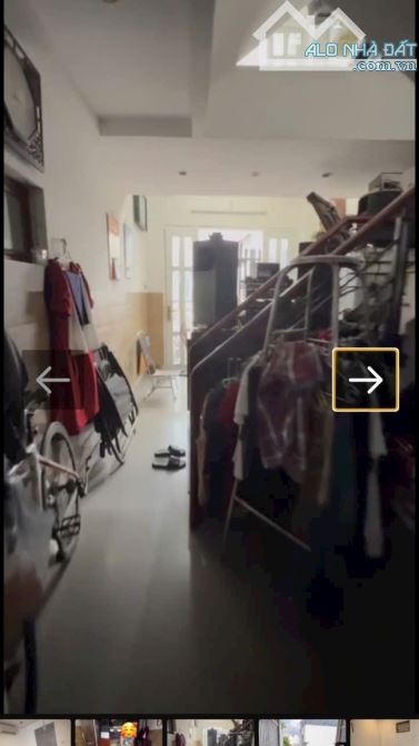 Nhà đường trần văn đang cách 3 căn ra Hoàng Sa p9 q3 - 1
