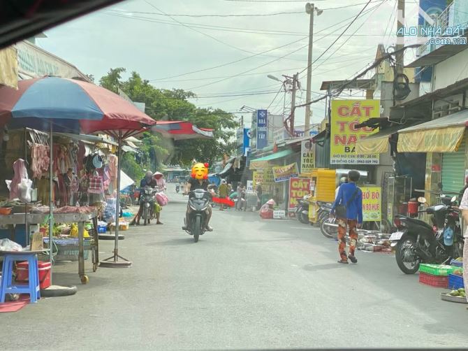 MÌNH CẦN TIỀN SANG LẠI LÔ ĐẤT THỔ VƯỜN 318m2 CÓ SỔ HỒNG - 1
