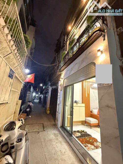 🟢 PHAN XÍCH LONG-HXH🚘/30M2-DTSD:60M2 -2TANG-2PHONG NGỦ-GIÁP Q1-CHỈ:5 TY🟢 - 1