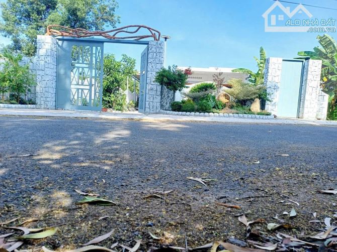 Bán nhà vườn bao xinh. Xã Phước Hải - Tp Hồ Chí Minh Ngang 12 nở hậu 18 tổng 707m2 có 100m - 1