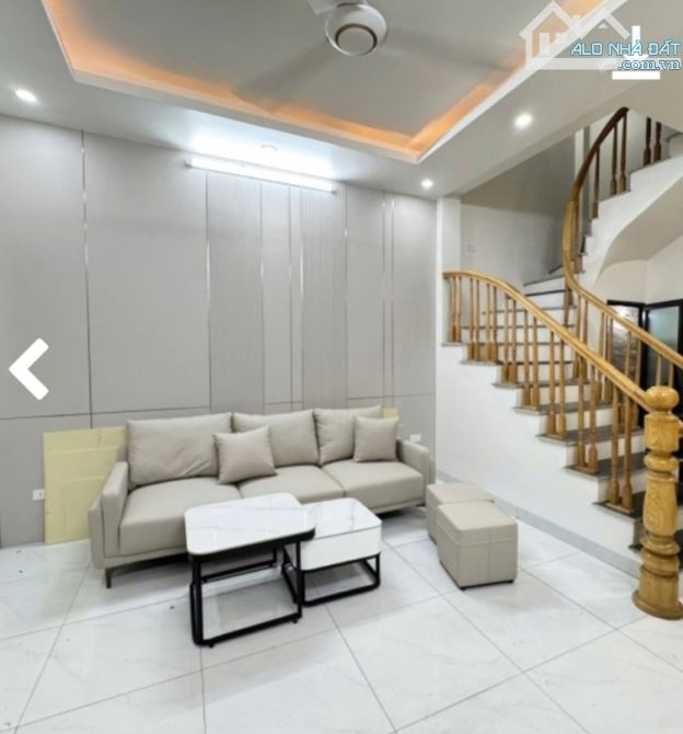 BÁN NHÀ MẶT NGÕ PHAN ĐÌNH GIÓT HÀ ĐÔNG.NHÀ 33M2;5TẦNG;MẶT 4,5M;3PN;7,2 TỶ.NHÀ ĐẸP TIỆN NHƯ - 1