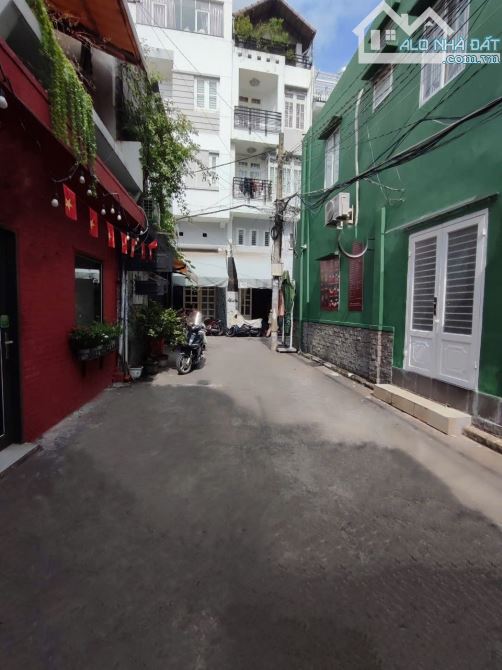 Ô TÔ CẠNH CỬA, NGANG LỚN 4.7M, DT 45m2, P3 Bình Thạnh, giá 6.8ty - 1