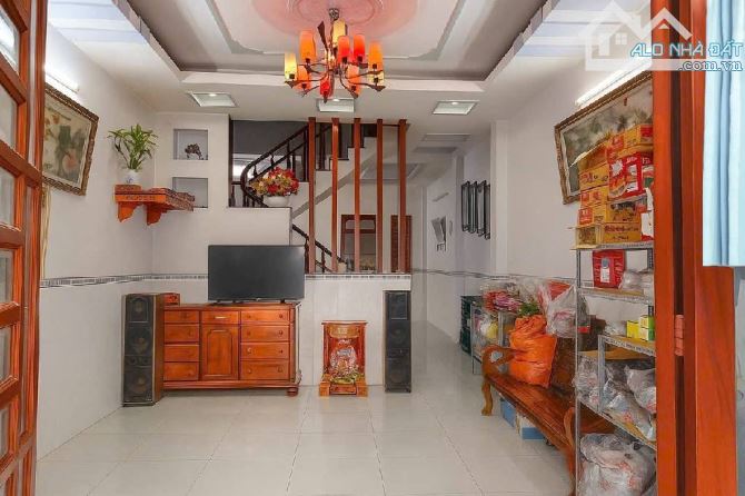 Bán Nhà Dĩ An, 60m2x 2tầng, Xe tải thông, SHR, Hơn 3 tỷ - 1