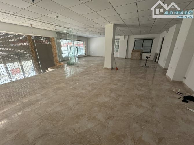 BÁN CĂN HỘ NGUYỄN AN NINH . DT 99M . MT 10 . NHÀ 8 TẦNG . GIÁ 34 TỶ . 30 PHÒNG . ĐẲNG CẤP - 1